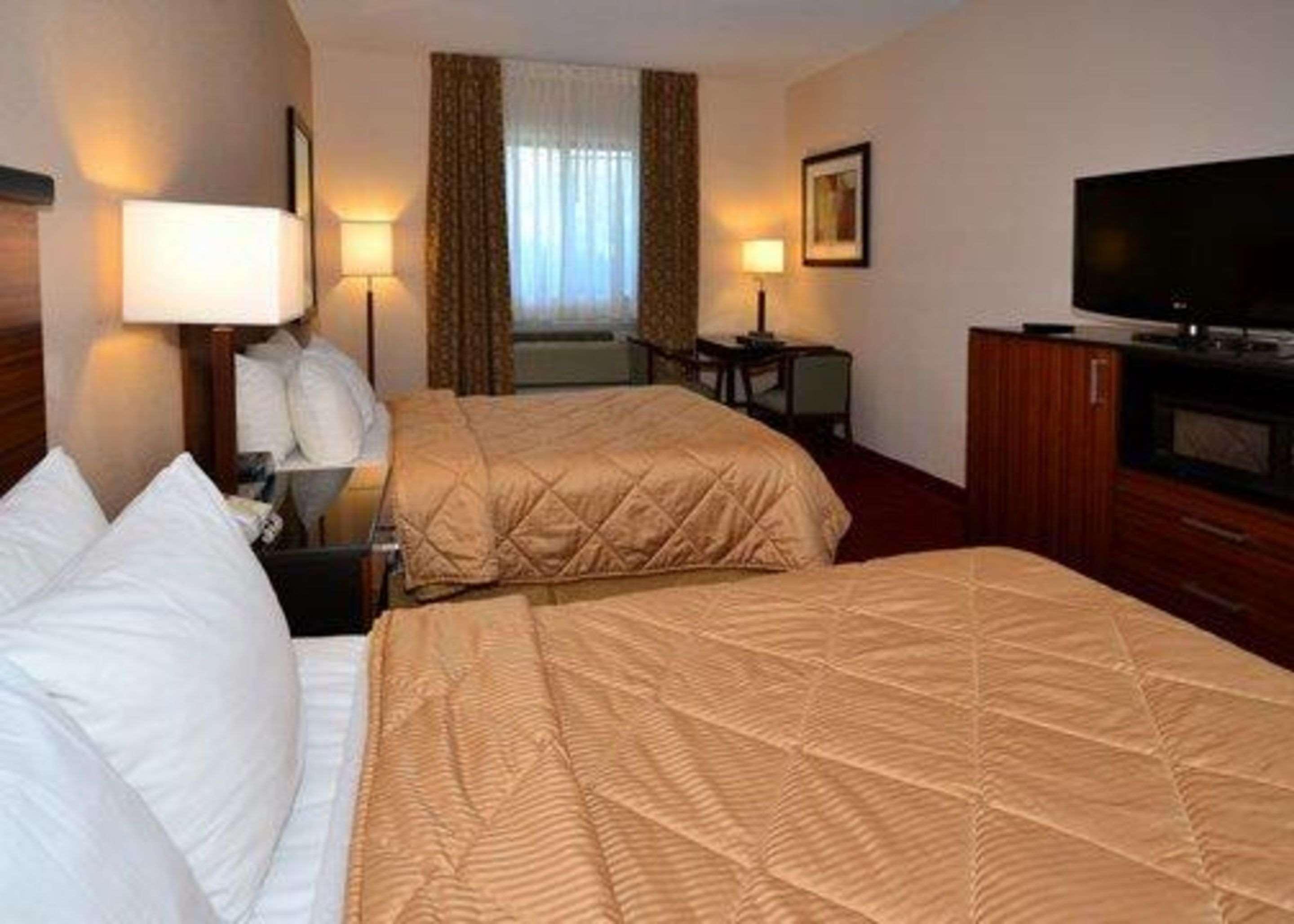 Hotel Surestay By Western North Reading