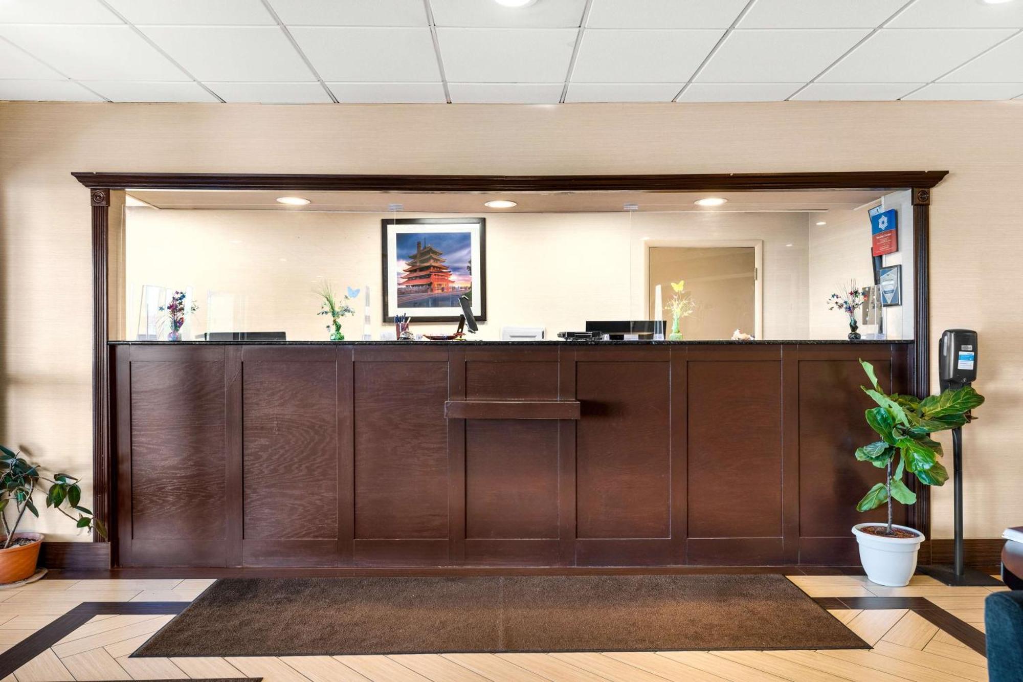 Surestay By Western North 3* Reading
